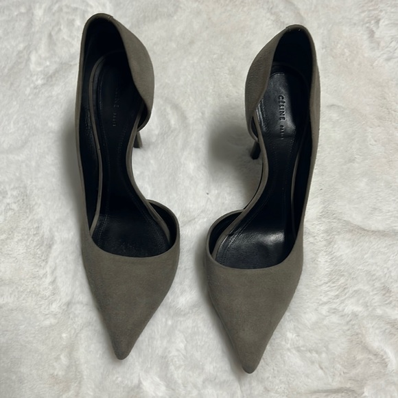 CELINE Pointed Toe Pump - Picture 1 of 8